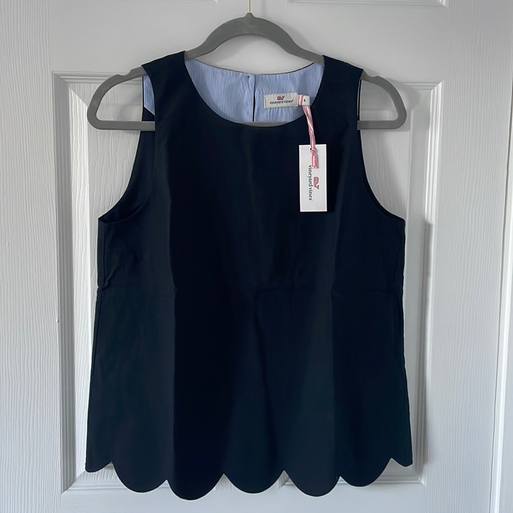 Vineyard Vines Black Scalloped Hem Shell Top NWT